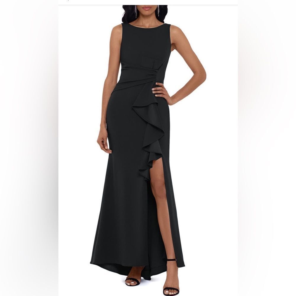 Betsy & Adam Ruffle Bow Trumpet Gown NWT